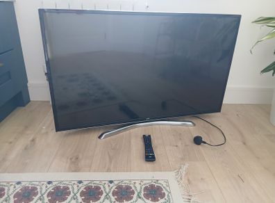 49" Smart TV