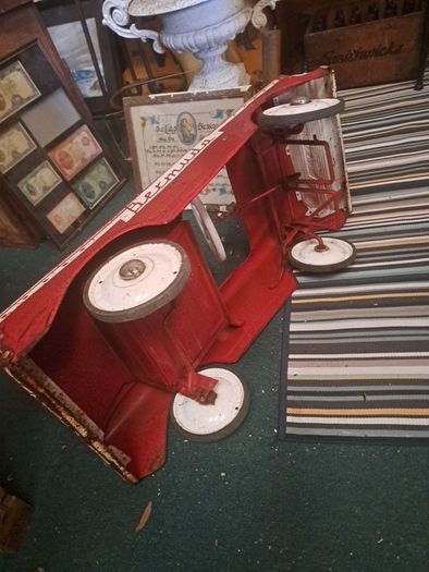 Vintage Tri-ang 60's Peddle Car
