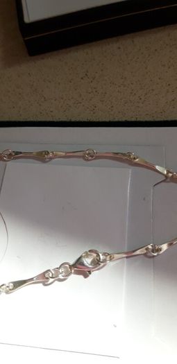 Beautiful Sterling Silver Hallmarked Necklace/Pendant