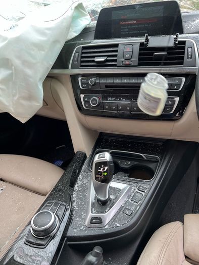 Breaking bmw 330e 2018 f30 I performance 3 series
