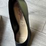 New Look "Gorgeous" Black Leather Court Shoes Size 40 (7) Image 2