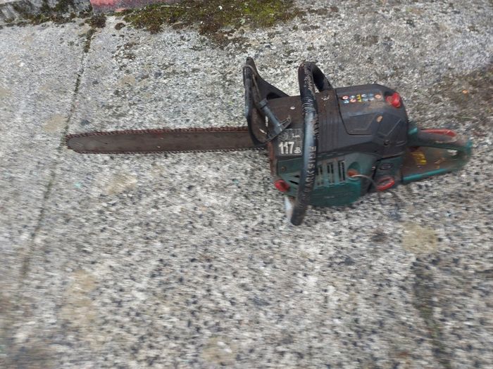 PARKSIDE 117db Petrol Chainsaw, well used but still in very good condition, not tested