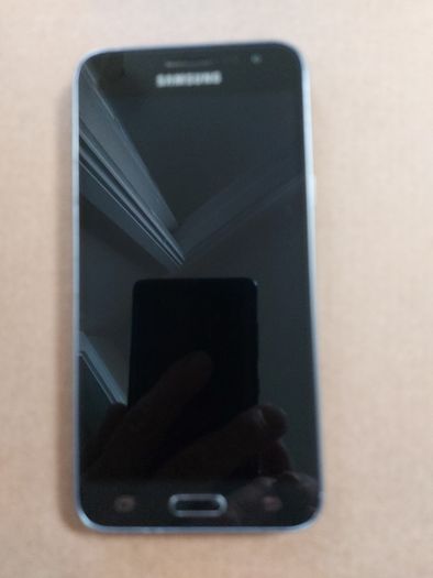 Samsung Galaxy J3 2016, Model SM-J320FN, 8GB, in excellent condition