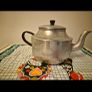 vintage teapot Image 3