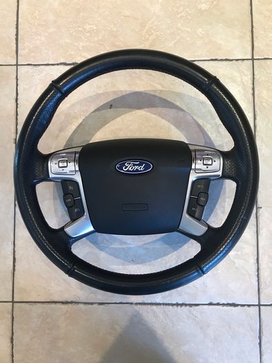Ford Steering wheel and Airbag