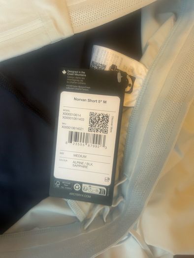 Arcteryx Norvan Short 5 M - BNWT (Alphine / Blk Sapphire)