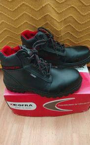 Work Boots/Cofra HRO Electrical Safety Boots .. Size: 8 UK .. 42 EU by .. Final Price Drop