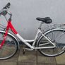 Ladies Step-Through City/Hybrid Bike - Newport Image 3
