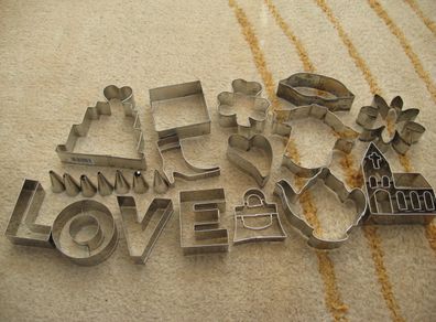 Cookie Cutters & Icing Nozzles