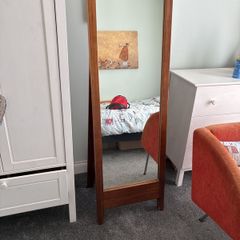 standing mirror