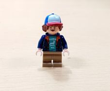 LEGO Stranger things Dustin Minifigure