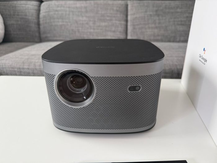 XGIMI Horizon - Full HD Projector - Great Condition
