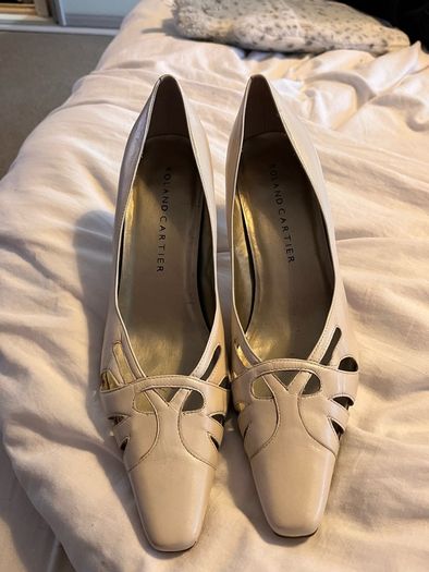Roland Cartier heels