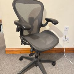 Herman Miller Aeron Chair