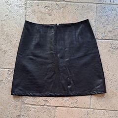 Black mini skirt