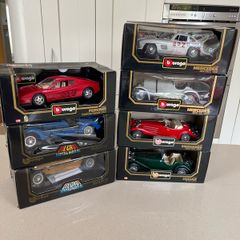 Models Cars Lot 7 + 2 1/18 Burago Mercedes Ferrari Bugatti Juguar Defects