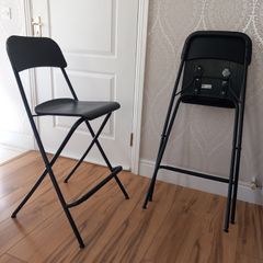 2 Bar Stools. Foldable.