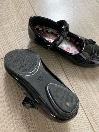 School shoes size UK 10