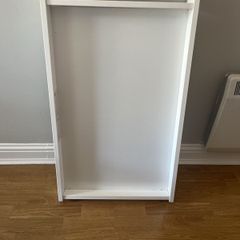 Changing table