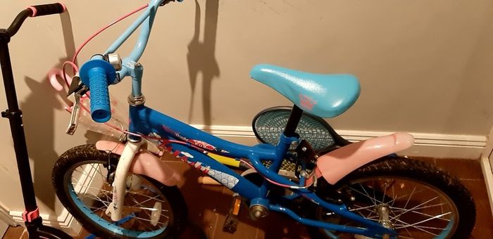 Girls 18" Bike