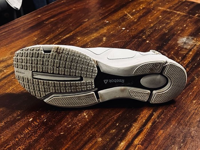 Reebok Pump. Unique White Knit SlipOn