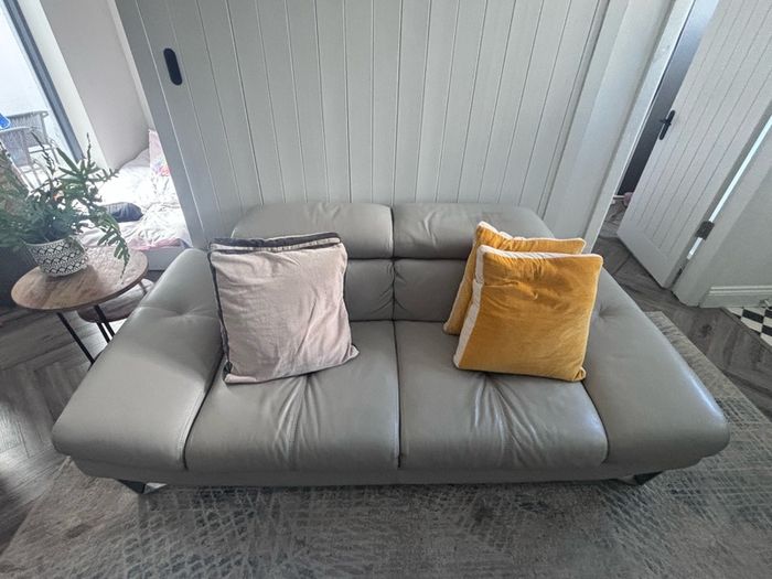 couch for sale