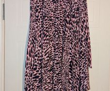 Stunning animal print hi--lo midi skirt from Topshop