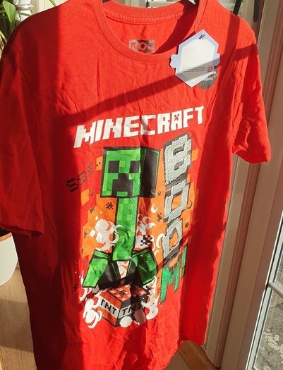 New Tags Minecraft  Tshirt Fantastic Reverse Sequin Boy/girl  Age 12/13 Yrs