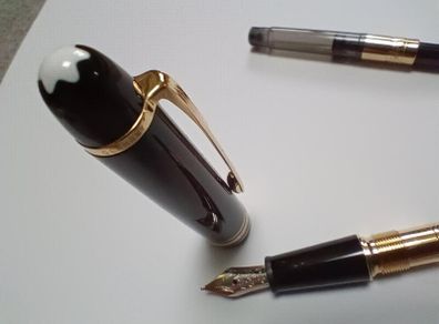 Montblanc   Fountain Pen