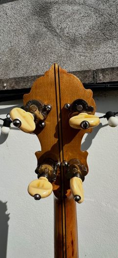 Paramount Style A tenor banjo