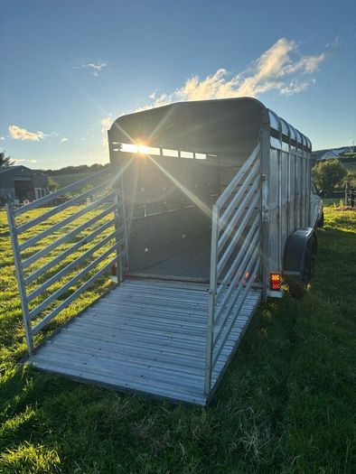 12x6 Ifor Williams cattle box