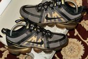 Nike Air Vapormax 2019 Black Metallic Gold AR6631-002