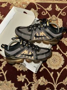 Nike Air Vapormax 2019 Black Metallic Gold AR6631-002