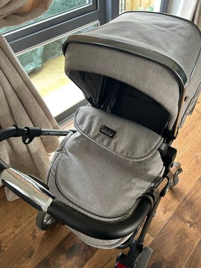 Silver Cross travel system