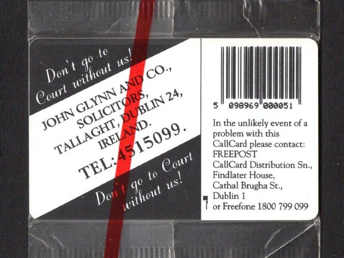 1995 Ireland 5 unit John Glynn and Co. solicitors showing The Four Courts in Dublin with the Liffey River are pictured on the card (Schlumberger SC7) Call Card Mint in packaging