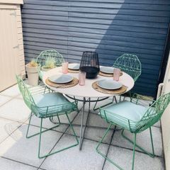 Garden furniture set