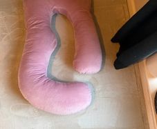 pregnancy pillow