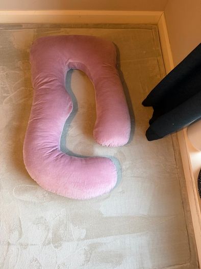 pregnancy pillow
