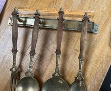 Bronze Utensils