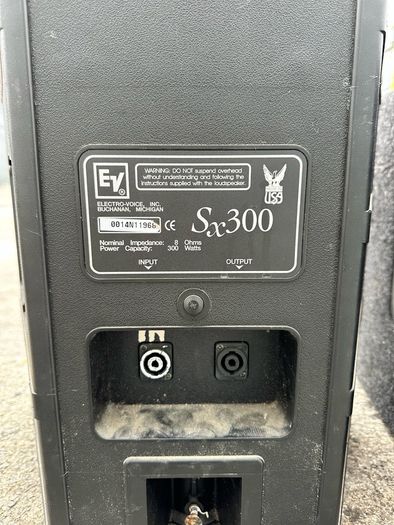 Set of speakers