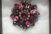 Pink &amp; white decorative Jewel brooch