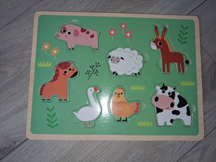 In The Farm Wooden Insert Animal Puzzle - 7 Animals - Age - 12 Months +
