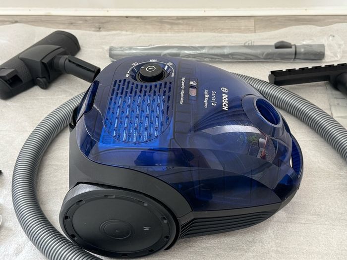 Vacuum Cleaner