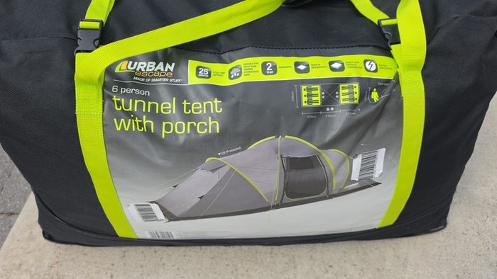 Urban escape 6 man Tent