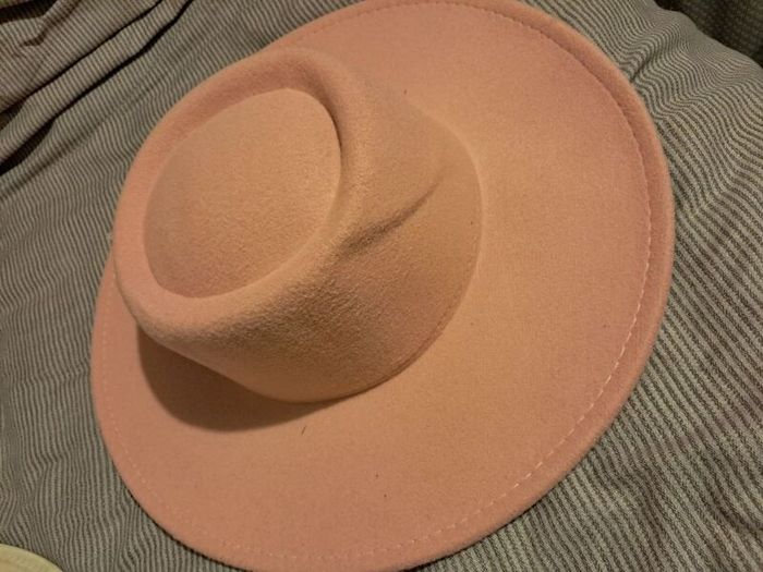 hat
