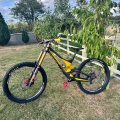 Specialized demo 8