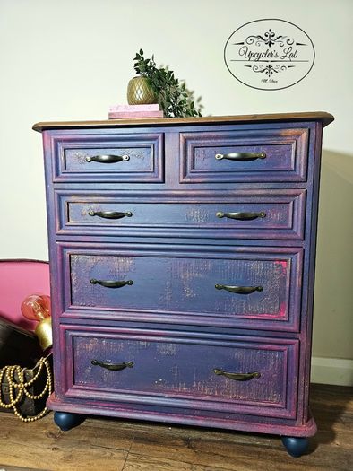Chest of drawers