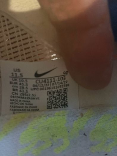 Nike ZoomX Vaporfly Size 10.5 UK