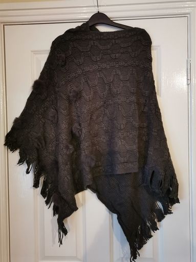 Lovely Poncho - one size, but ideal for sizes 16 & 18