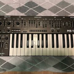 Behringer MS-1 MKII Analog Synthesizer